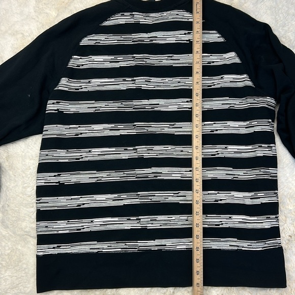 Vintage Y2K Nike Men’s Static Striped Sweatshirt Pullover Crewneck Black… - Picture 8 of 8